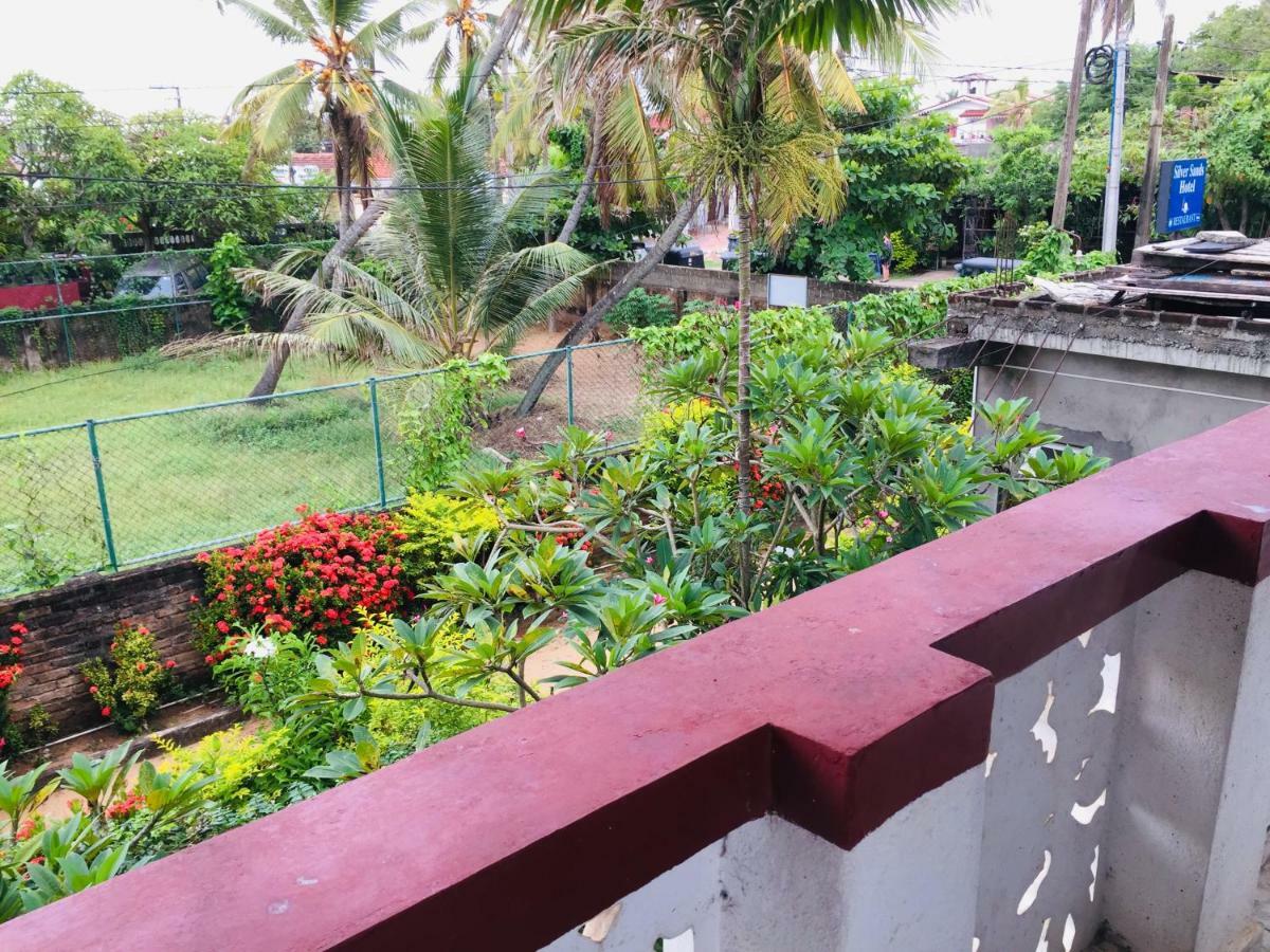 White House Appartement Negombo Buitenkant foto