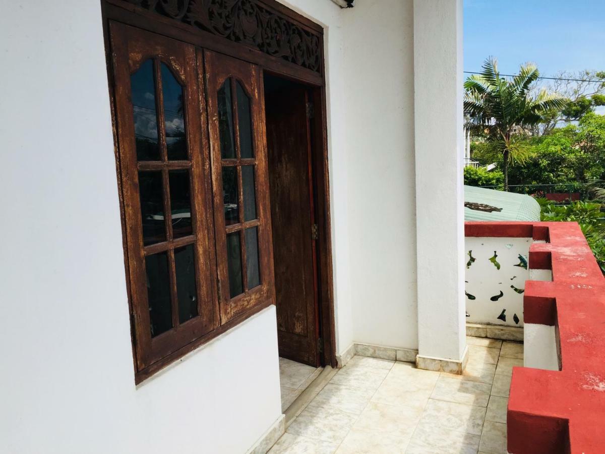 White House Appartement Negombo Buitenkant foto