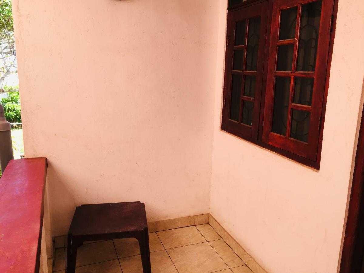 White House Appartement Negombo Buitenkant foto